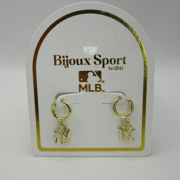 New York Yankees NY MLB Baseball Bijoux Sport by Luv AJ Gold Logo Earrings NWT - Picture 1 of 4